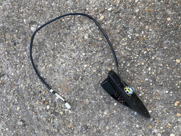 Toyota Yaris 2019 tetőantenna