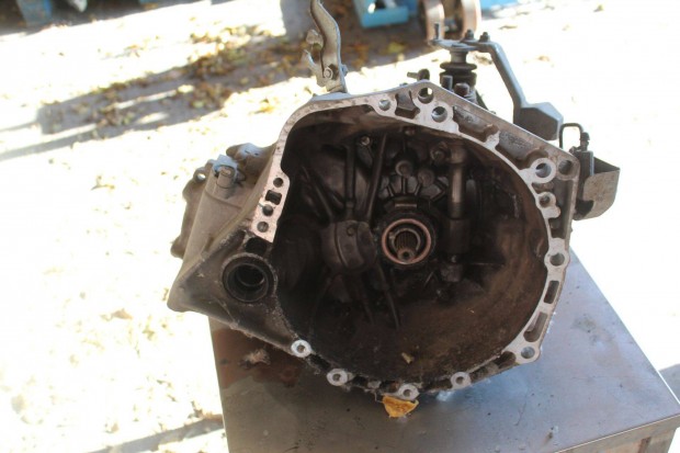 Toyota Yaris 2 1.3B 2SZ 2006-2011 sebessgvlt man 5 seb (404)