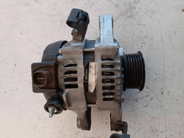 Toyota Yaris 2 (XP90) 1.3 VVT-i gener�tor 27060-0J051