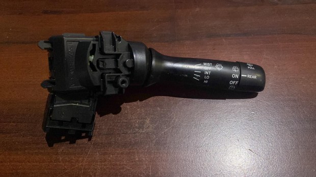 Toyota Yaris 2 ablakt�rl� kapcsol� 84652-0D030 elad�