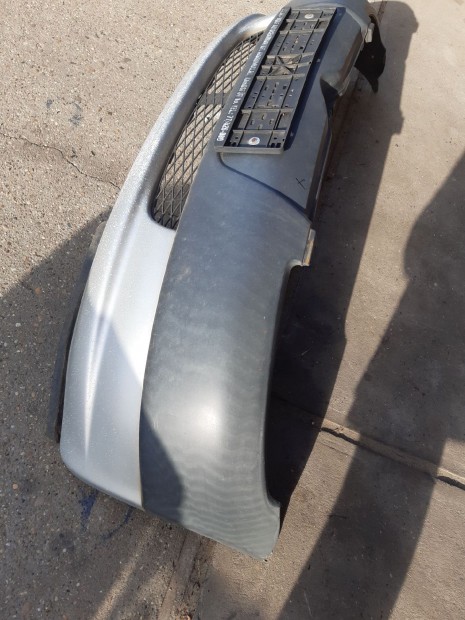 Toyota Yaris 98-05 Első Lökhárító