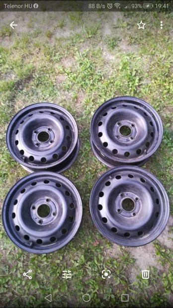 Toyota Yaris Aygo Lemezfelni Acélfelni Felni 15