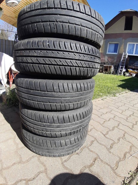 Toyota Yaris Corolla kerekek 175/65 R14