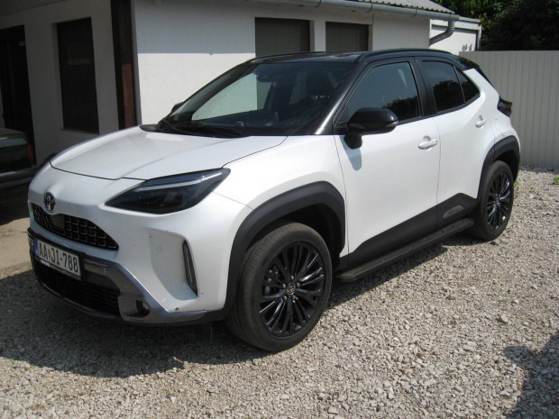Toyota Yaris Cross 1.5 Hybrid Adventure VIP AWD...