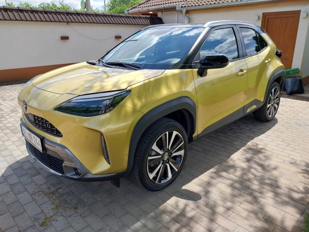Toyota Yaris Cross 1.5 Hybrid Adventure VIP AWD...