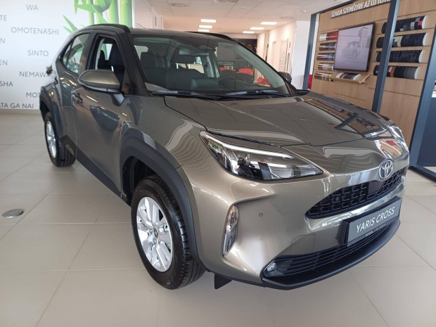 Toyota Yaris Cross 1.5 Hybrid Comfort e-CVT Kés...