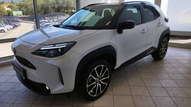 Toyota Yaris Cross 1.5 Hybrid GR Sport e-CVT MA...