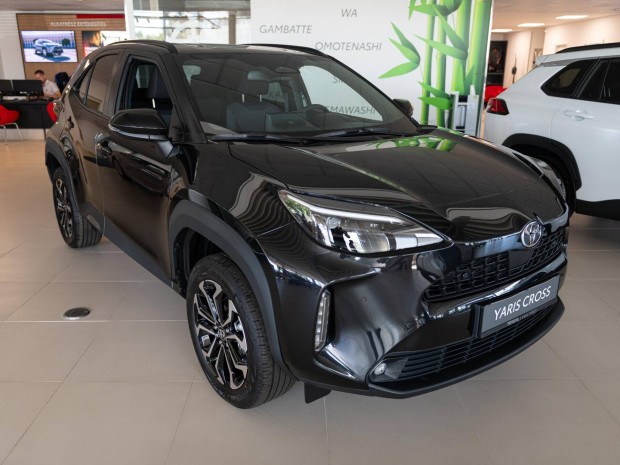 Toyota Yaris Cross 1.5 Hybrid Style e-CVT K�szl...