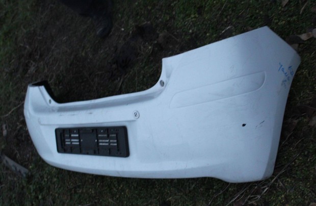Toyota Yaris II 2008-2011 Hátsó lökhárító. (102)