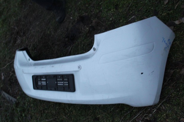 Toyota Yaris II 2008-2011 Hátsó lökhárító. (102)
