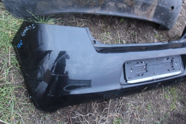 Toyota Yaris II Hátsó lökhárító üresen (76)