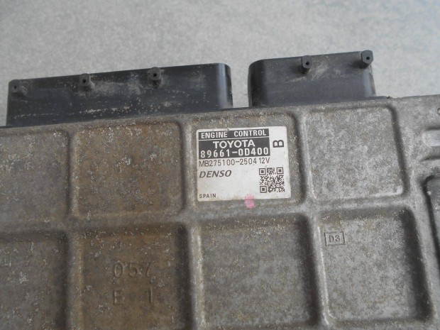 Toyota Yaris II (2005-2010) 1.3 benzines ECU motorvezrl