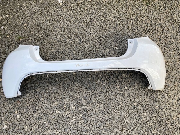 Toyota Yaris IV hátsó lökhárító héj