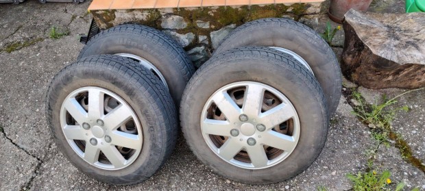 Toyota Yaris I, 155/80R13 téligumi garnitúra eladó
