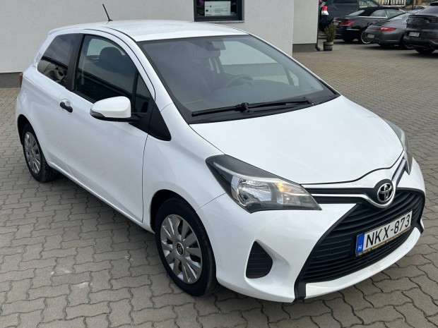 Toyota Yaris Van 1.4D-4D Live Euro 6 Magyarorsz�gi