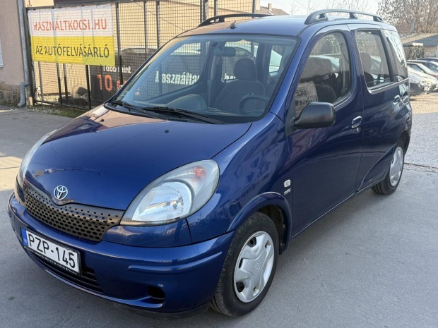 Toyota Yaris Verso 1.3 Linea Luna Tolat�radar!