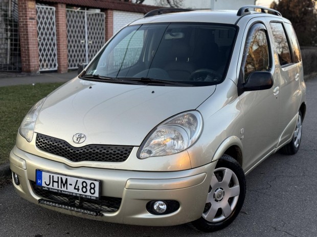 Toyota Yaris Verso 1.3 Linea Sol