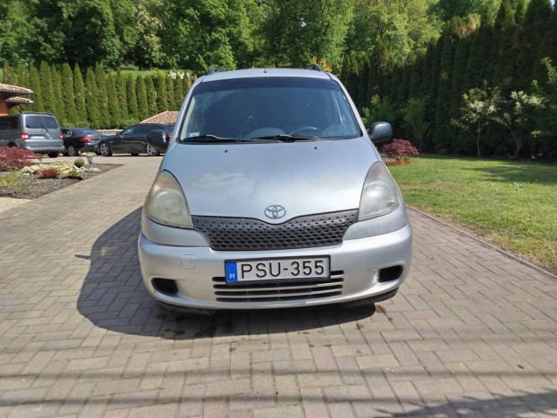 Toyota Yaris Verso 1.3 Linea Sol Nagyon j lla...