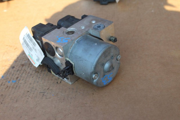 Toyota Yaris Verso 2002 1.4D ABS kocka 44510-0d011 (53)
