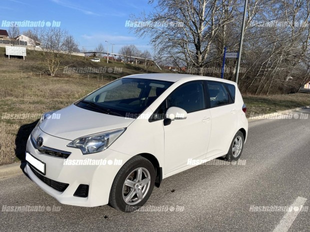 Toyota Yaris Verso S