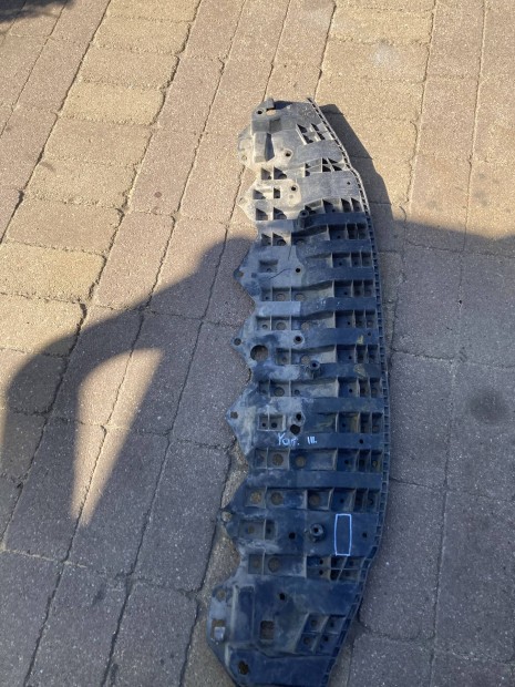 Toyota Yaris III. első lökhárító alsó resze!