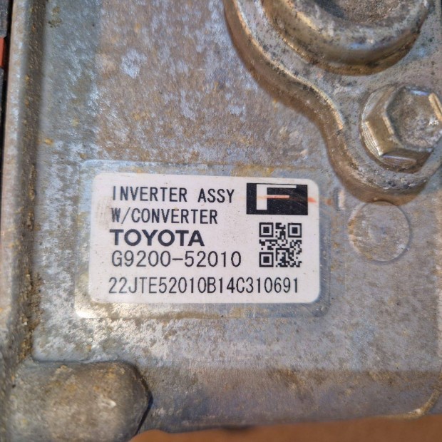 Toyota Yaris (NHP130) 1.5 Hybrid inverter (használt) G9200-59065