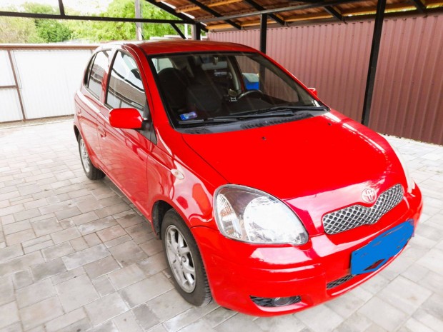 Toyota Yaris aut gpkocsi elad