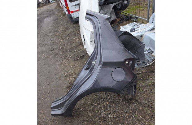 Toyota Yaris bal h�ts� negyed 2012-2020-ig