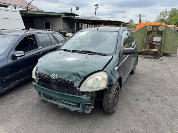 Toyota Yaris bontott alkatrészek