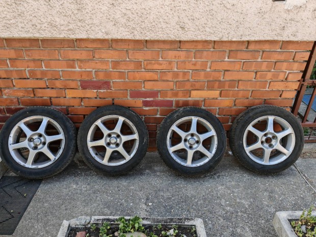 Toyota Yaris(első generáció)1.5 TS Gyári alufelni