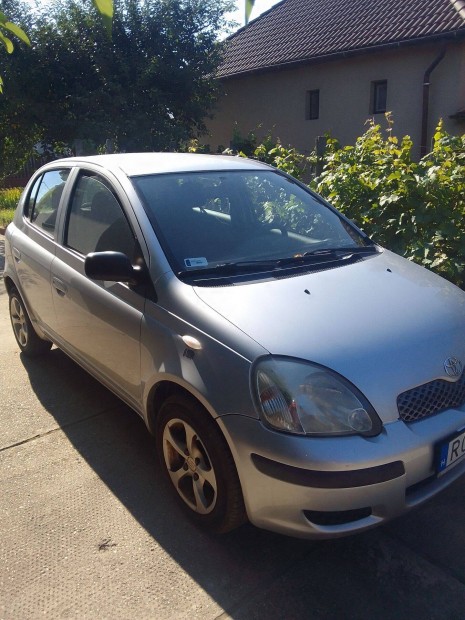 Toyota Yaris gépkocsi eladó