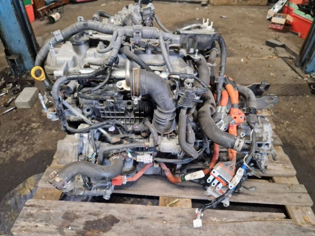 Toyota Yaris hybrid motor 2012-2020 f�z�tt blokk+hengerfej