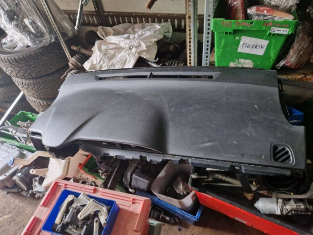 Toyota Yaris lgzsk szett 2012-2020-ig