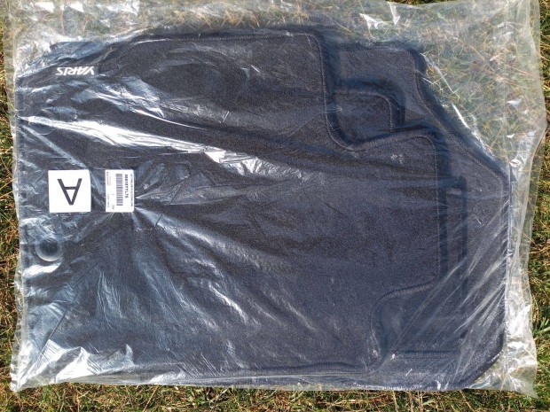 Toyota Yaris �j gy�ri sz�vetsz�nyeg elad�