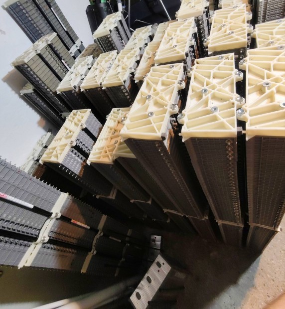 Toyota, Lexus Hybrid Akksik