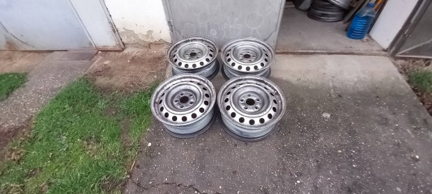 Toyota -ra 16colos, 5X114,3 lemezfelnik