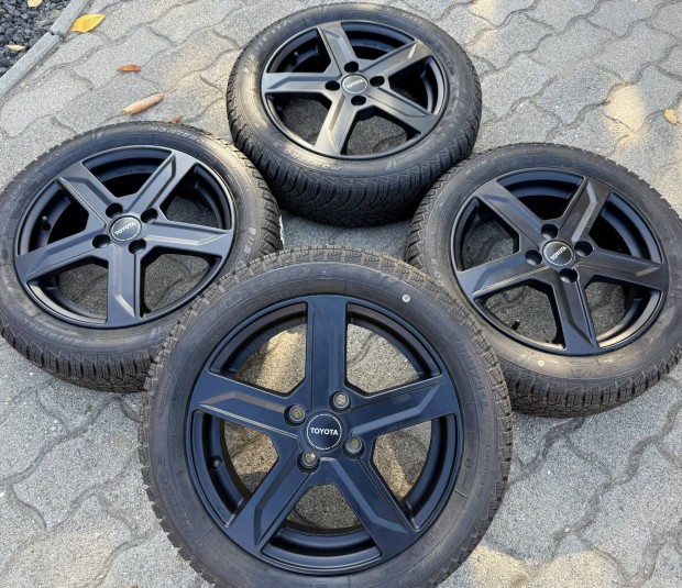Toyota alufelni 15" 4x100 Új 0km Téli szett! Yaris aygo alufelni 15"