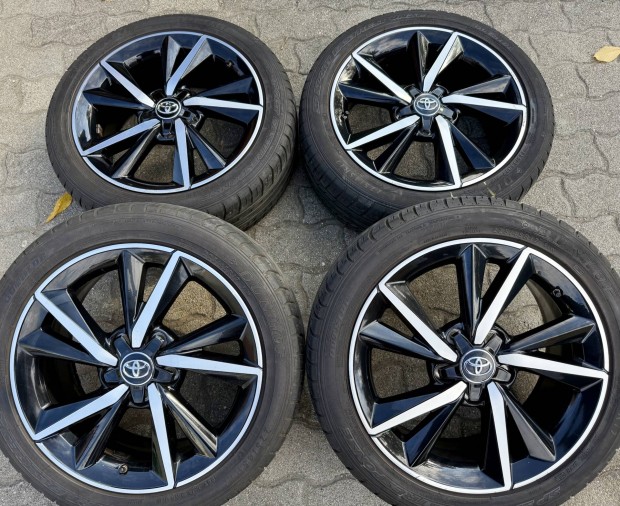 Toyota alufelni 17" Nyári Verso corolla avensis auris alufelni 17"