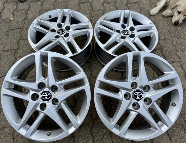 Toyota alufelni 17" verso corolla auris avensis C-hr alufelni 17"