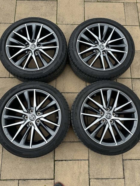 Toyota alufelni 5x114,3 R18