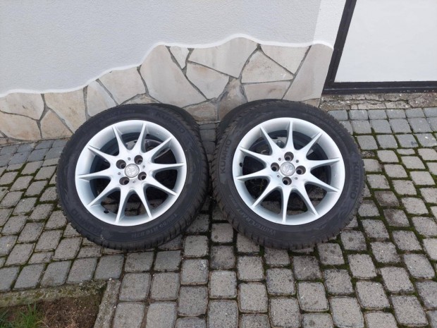 Toyota alufelni téli gumikkal eladó