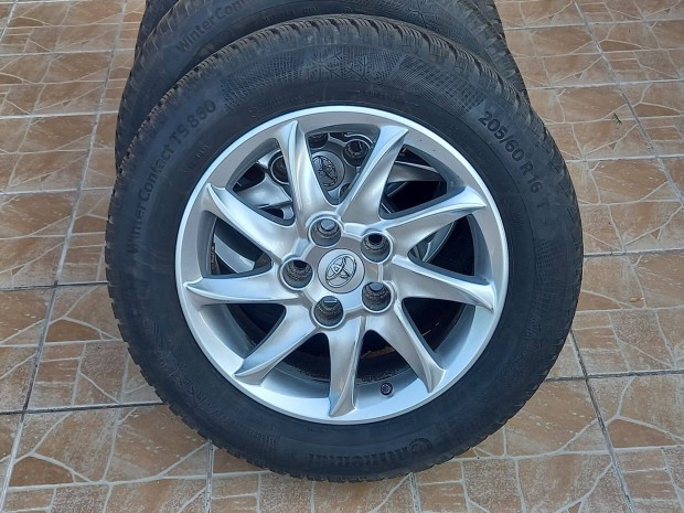 Toyota alufelni tli gumival