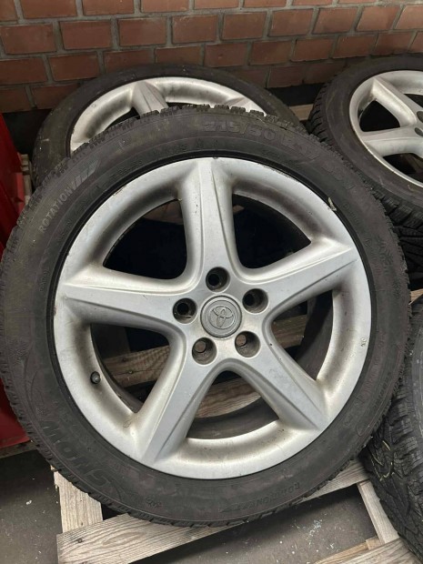 Toyota alufelni tli gumival 