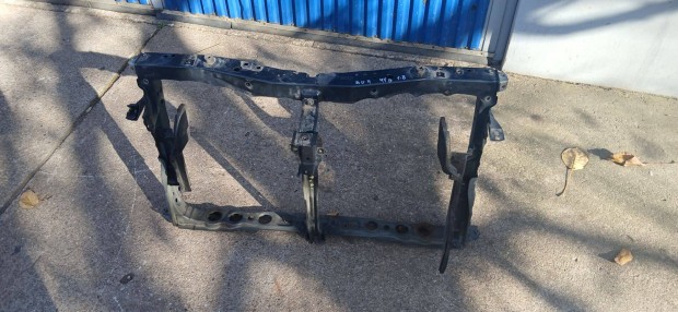 Toyota auris 2016 -os homlokfal zárhid