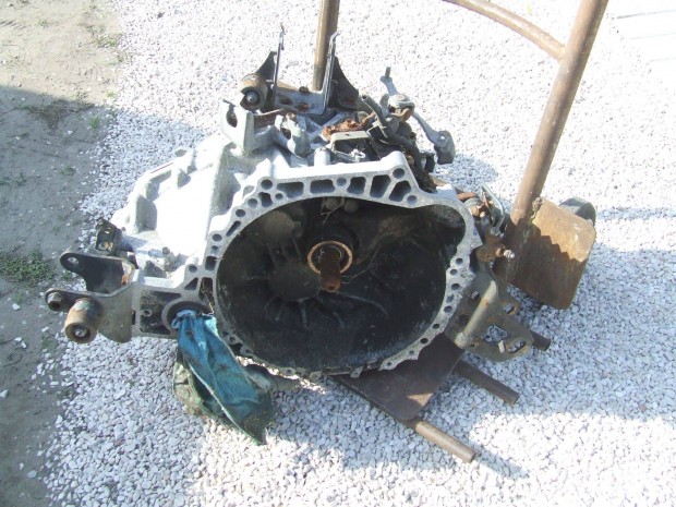 Toyota auris 2.2 d-cat vlt