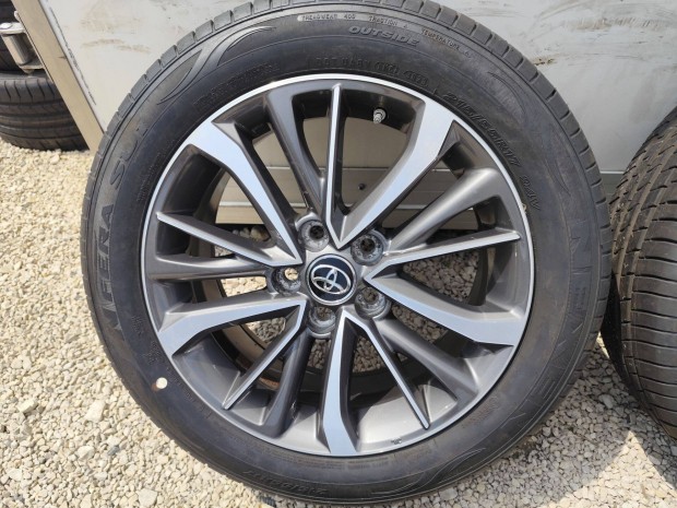 Toyota avensis Corolla auris gyári alufelni 5x114,3 17"