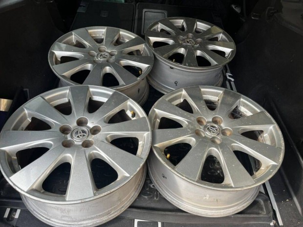 Toyota avensis t25 alufelnik 17 (4)