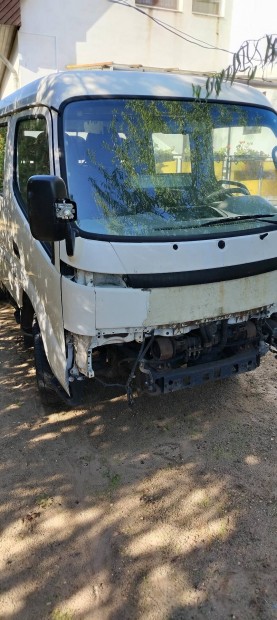 Toyota bontott Dyna 150/100 alkatrszek. 