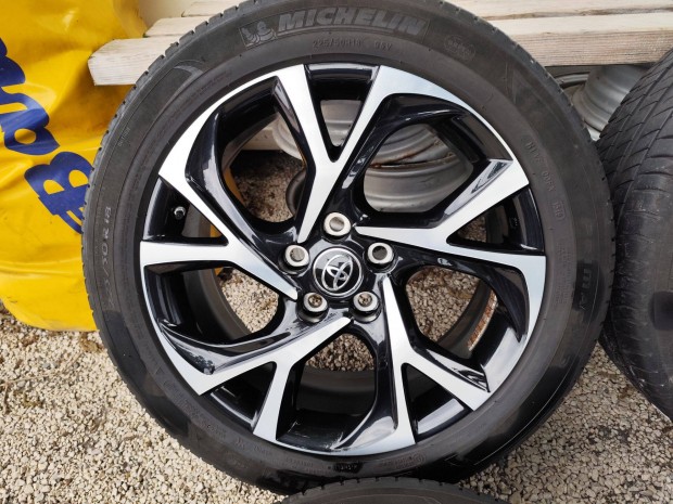 Toyota c-hr chr gyári alufelni 5x114,3 18"