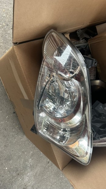 Toyota corolla bal els� l�mpa 81170-2380 elad�